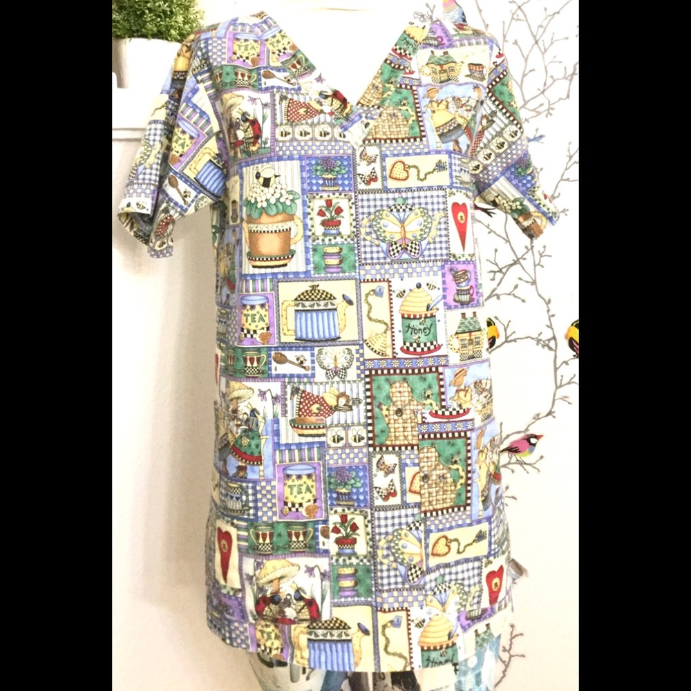 Cottonality “Time for Tea” Short Sleeve Scrub Top